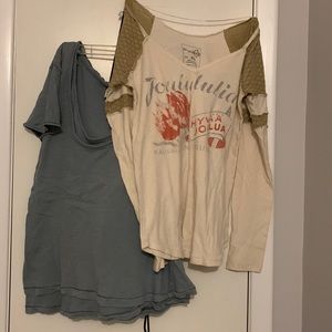 Free People We the Free top lot x2. Medium